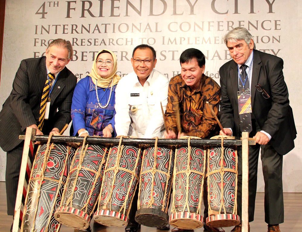 4th Friendly City International Conference Architecture USU